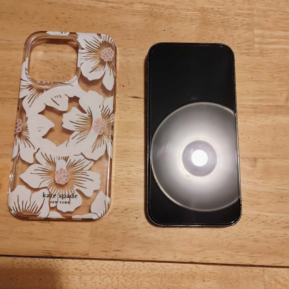 iPhone 14 Pro with case